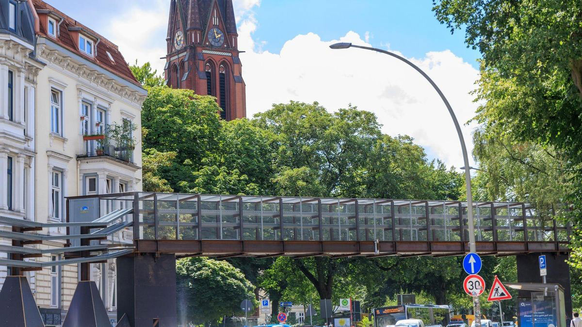 Statische Berechnung der Behelfsbrücke Sternbrücke in Hamburg-Altona – Ingenieurbüro Gourdalo